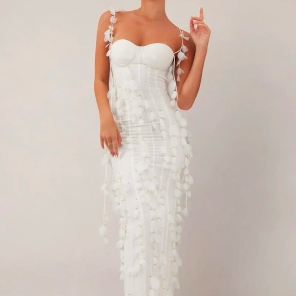 Elegant White Dress with Floral Accents